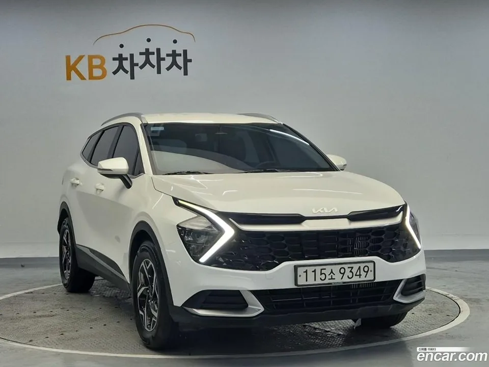 Kia Sportage 1.6 2WD 2022 — миниатюра 4