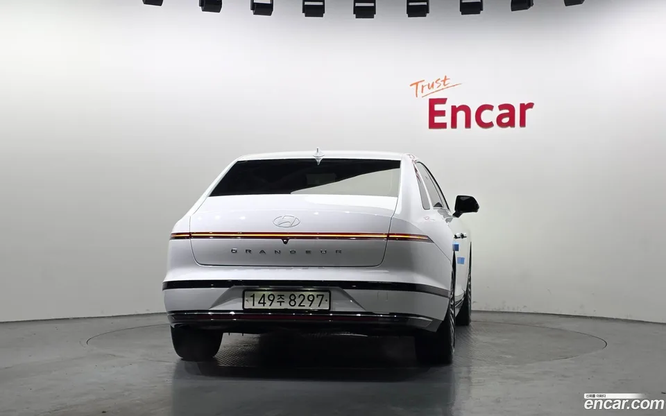 Hyundai Grandeur Hybrid 2025 — миниатюра 4