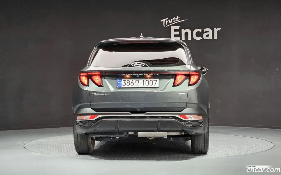 Hyundai Tucson 2.0 4WD 2023 — миниатюра 4