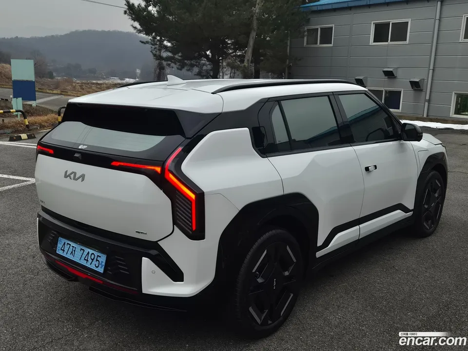 Kia EV3 2WD 2025 — миниатюра 2