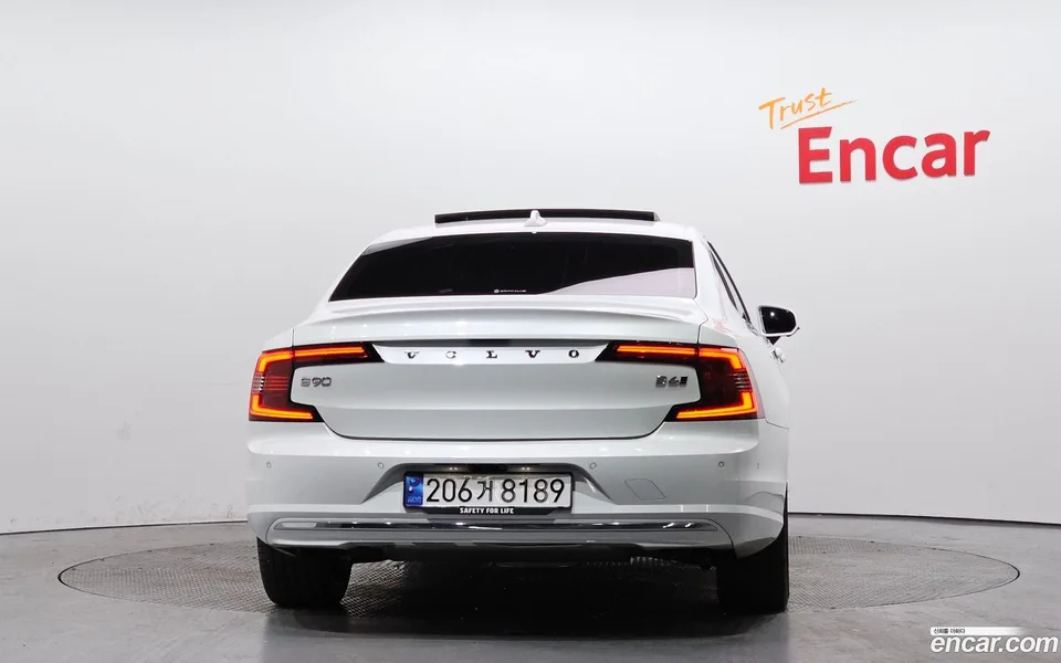 Volvo S90 B6 AWD 2022 — миниатюра 4