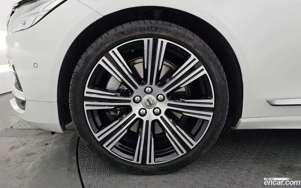 Volvo S90 B6 AWD 2022 — миниатюра 5