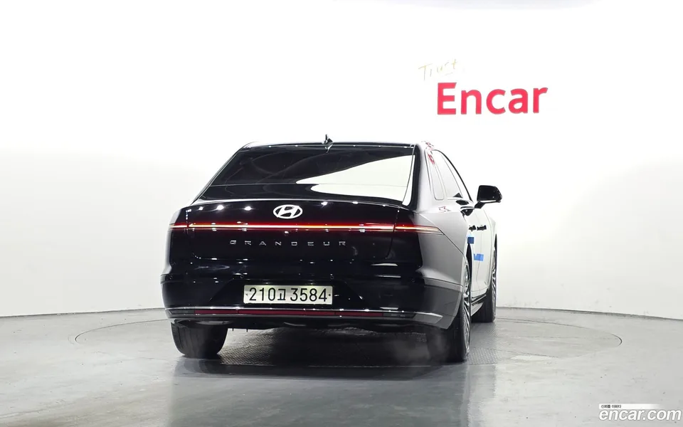 Hyundai Grandeur Hybrid 2025 — миниатюра 4