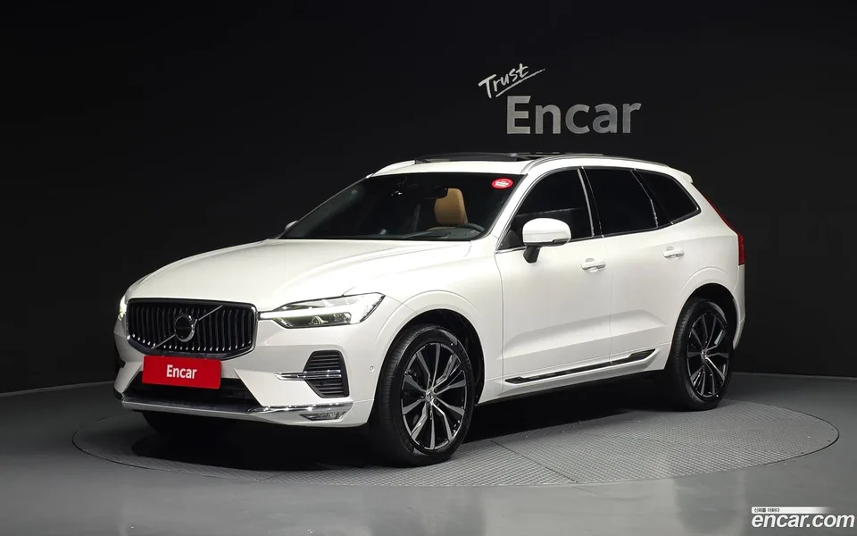 Volvo XC60 B6 2024 — фото 1, купить с доставкой в Москву