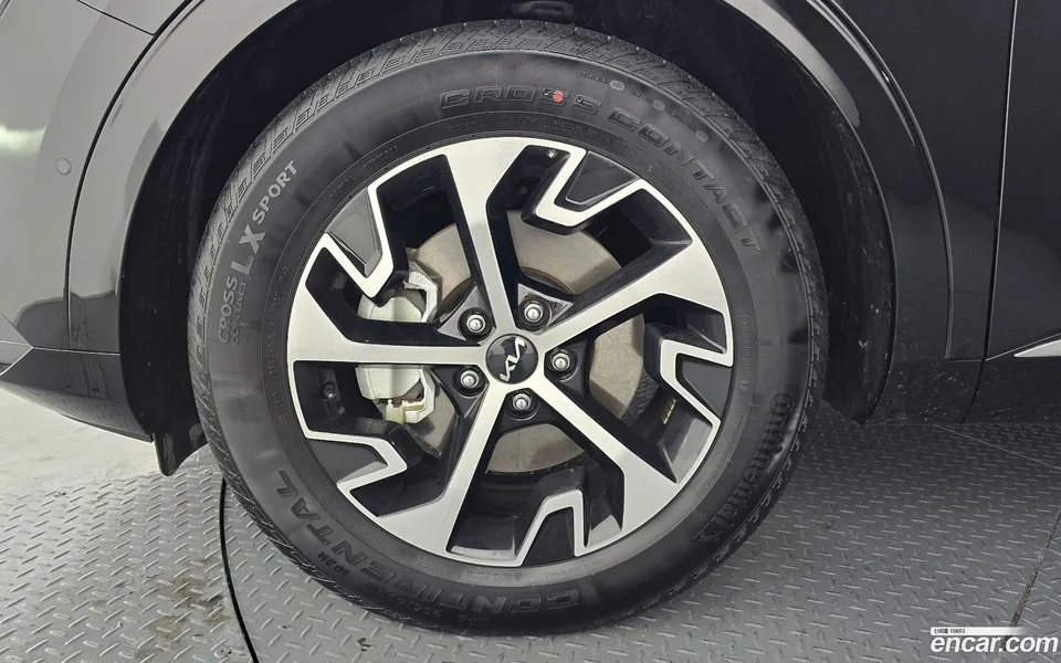 Kia Sportage Hybrid 2WD 2024 — миниатюра 5