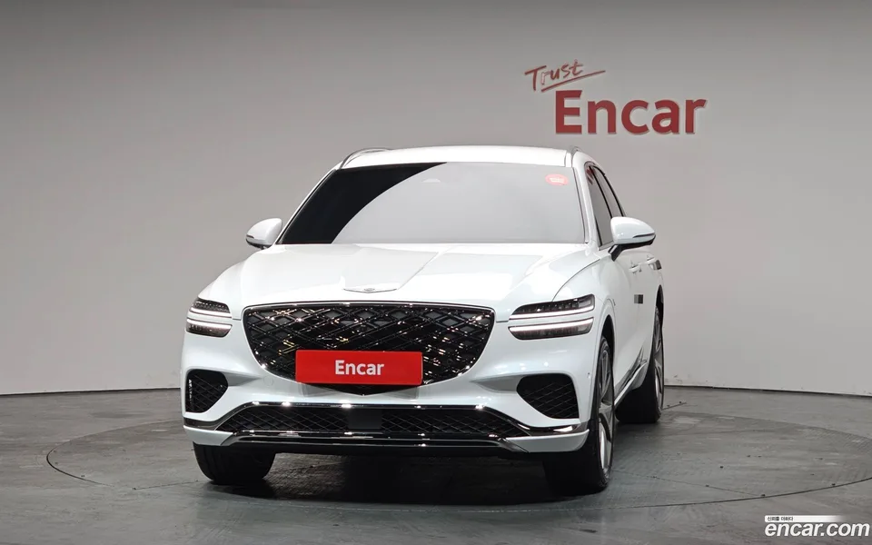 Genesis GV70 2.5T 2WD 2024 — миниатюра 3