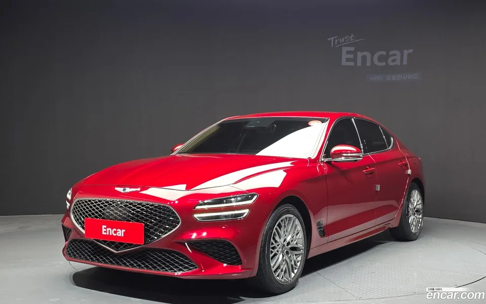 Genesis G70 2.0T 4WD 2022 — фото 1, купить с доставкой в Москву