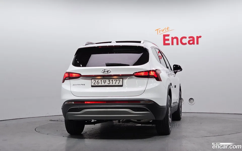 Hyundai SantaFe 2.2 2WD 2022 — миниатюра 4