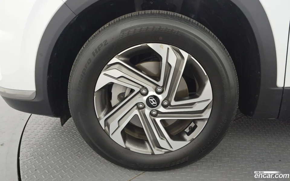Hyundai SantaFe 2.2 2WD 2022 — миниатюра 5