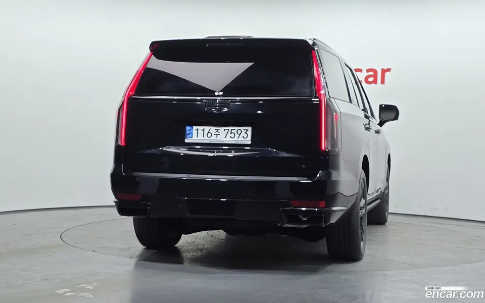 Cadillac Escalade 6.2 2022 — миниатюра 4