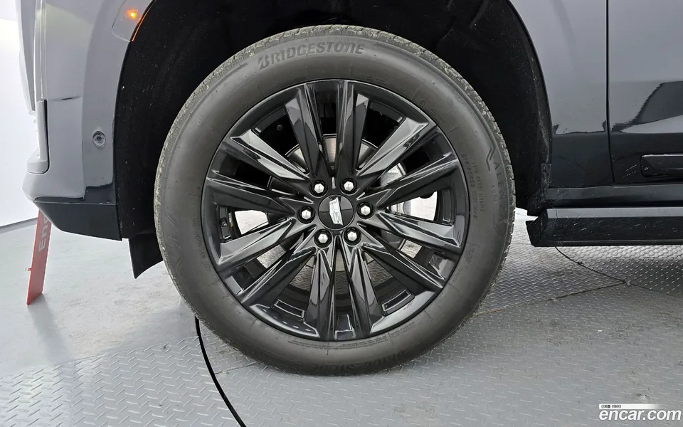 Cadillac Escalade 6.2 2022 — миниатюра 5