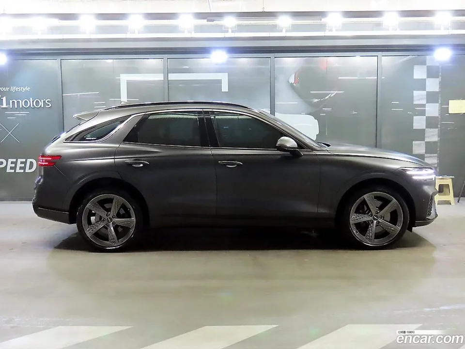 Genesis GV70 2.5T AWD 2024 — миниатюра 3