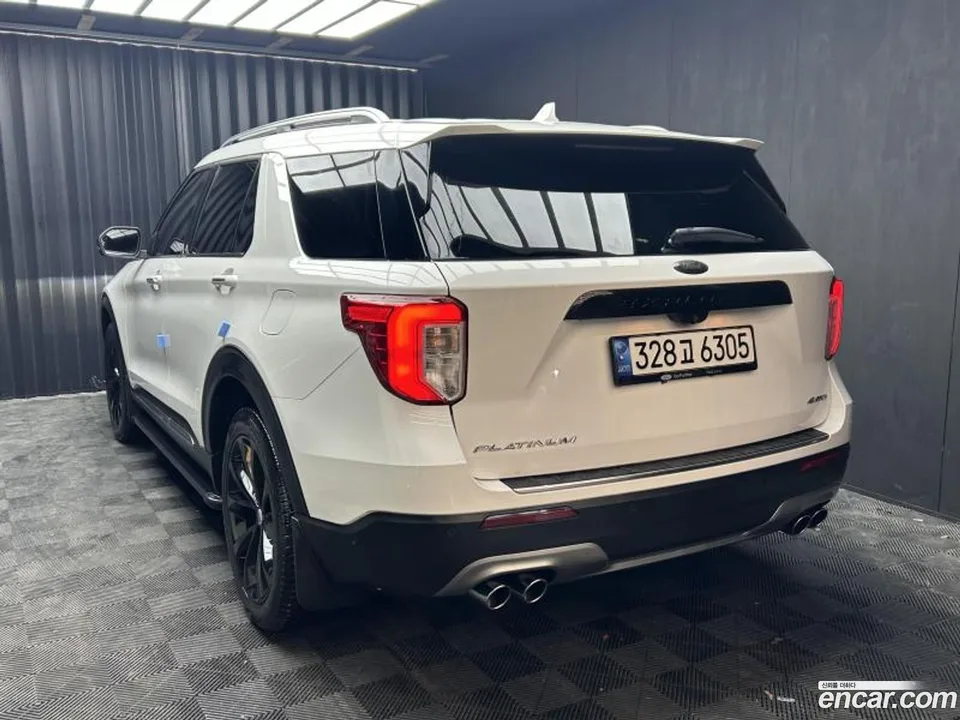 Ford Explorer 3.0 4WD 2022 — миниатюра 4