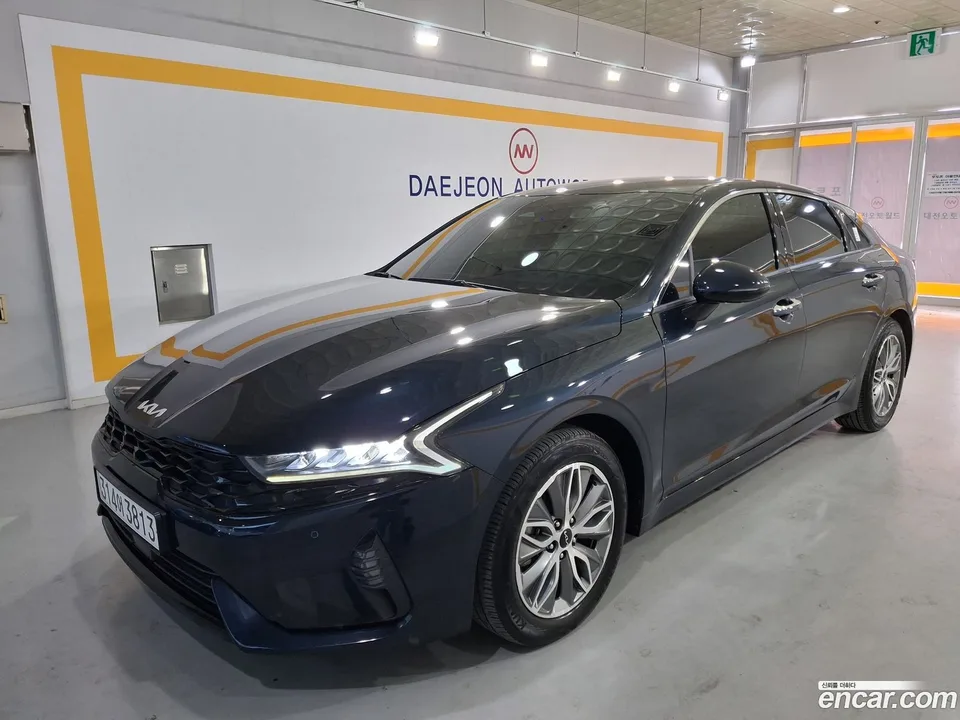 Kia K5 Hybrid 2023 — миниатюра 3