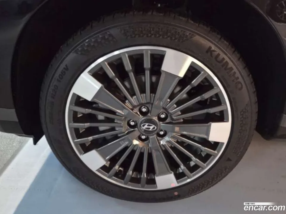 Hyundai SantaFe HEV 1.6 2WD 2025 — миниатюра 5