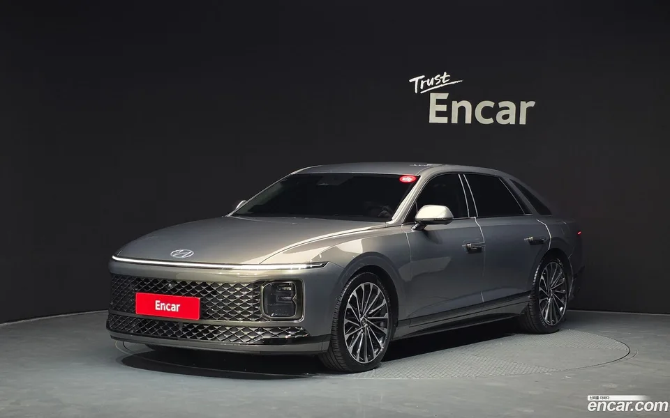 Hyundai Grandeur Hybrid 2023 — фото 1, купить с доставкой в Москву