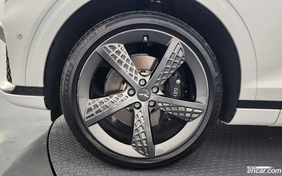 Genesis GV70 2.5T AWD 2023 — миниатюра 5