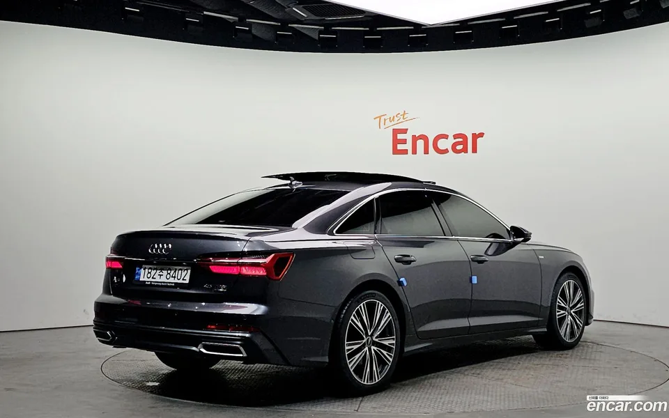 Audi A6 45 TFSI 2023 — миниатюра 2