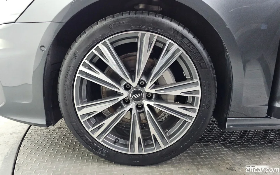 Audi A6 45 TFSI 2023 — миниатюра 5