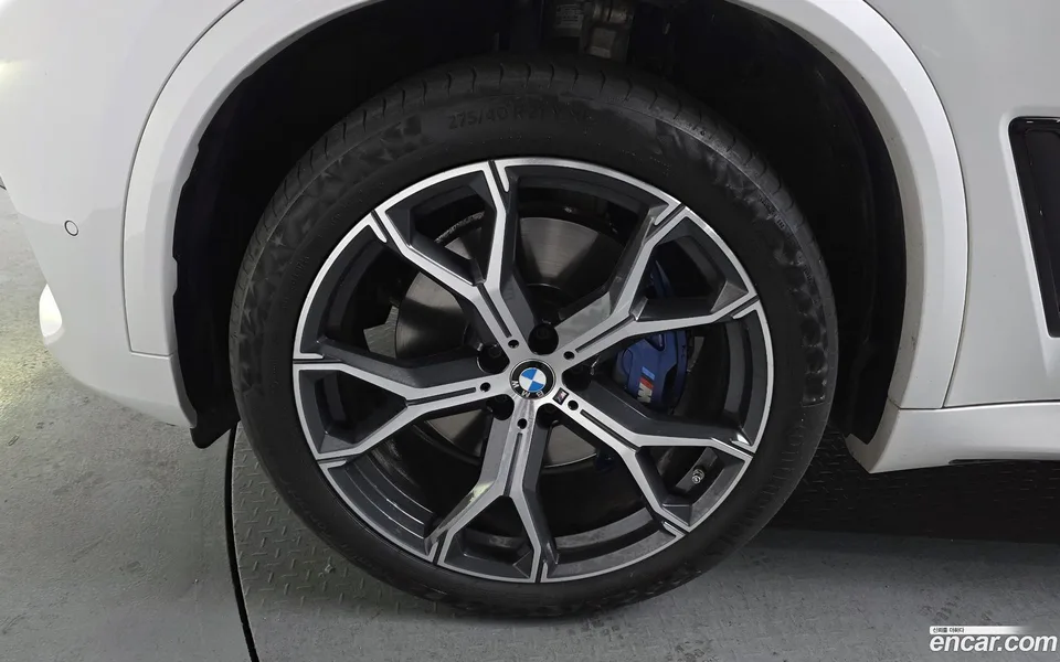 BMW X5 xDrive 30d M 2023 — миниатюра 5