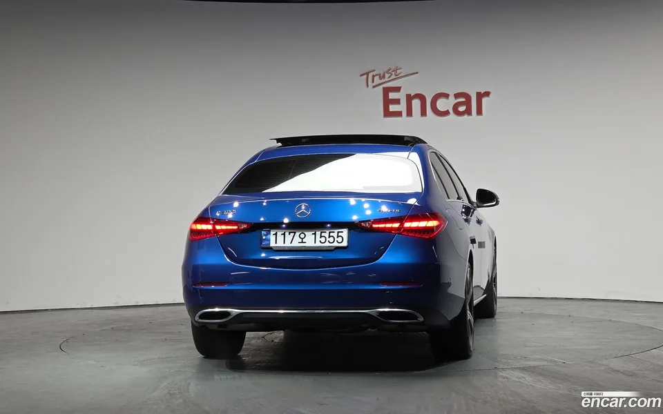 Mercedes-Benz C-Class C300 4MATIC 2023 — миниатюра 4