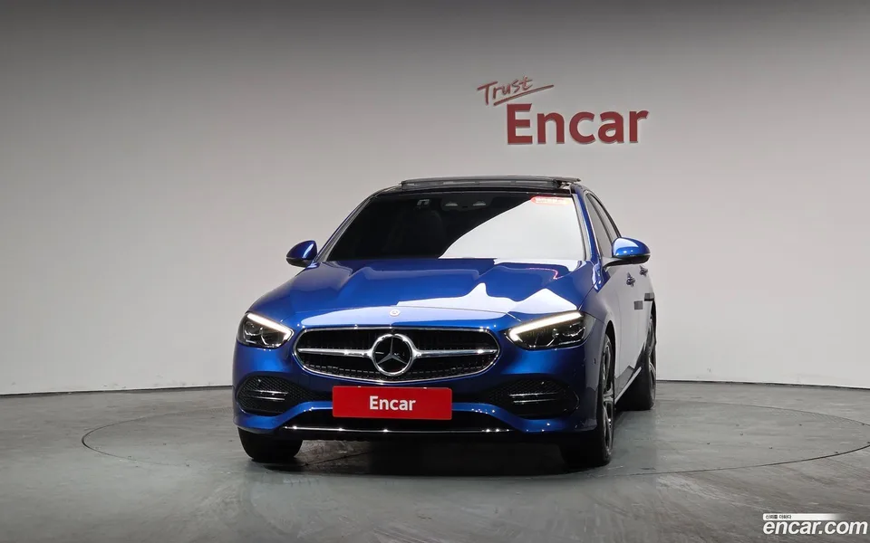 Mercedes-Benz C-Class C300 4MATIC 2023 — миниатюра 3