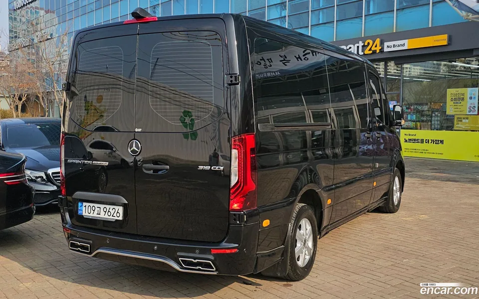 Mercedes-Benz Sprinter 3.0 2022 — миниатюра 2