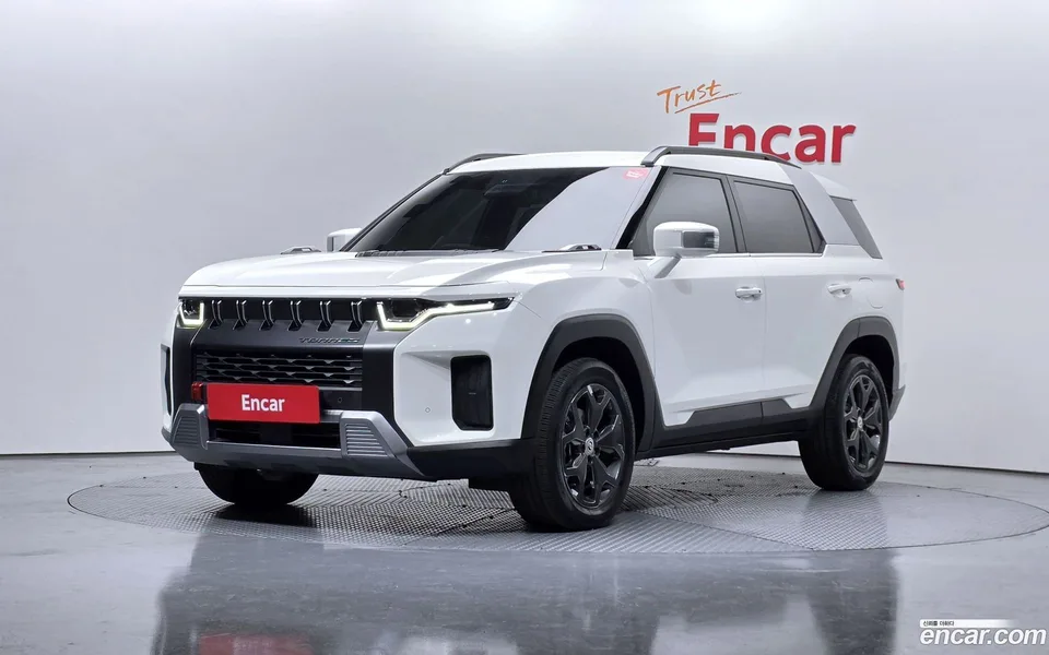 KG Mobility Torres 1.5 2WD 2022 — фото 1, купить с доставкой в Москву