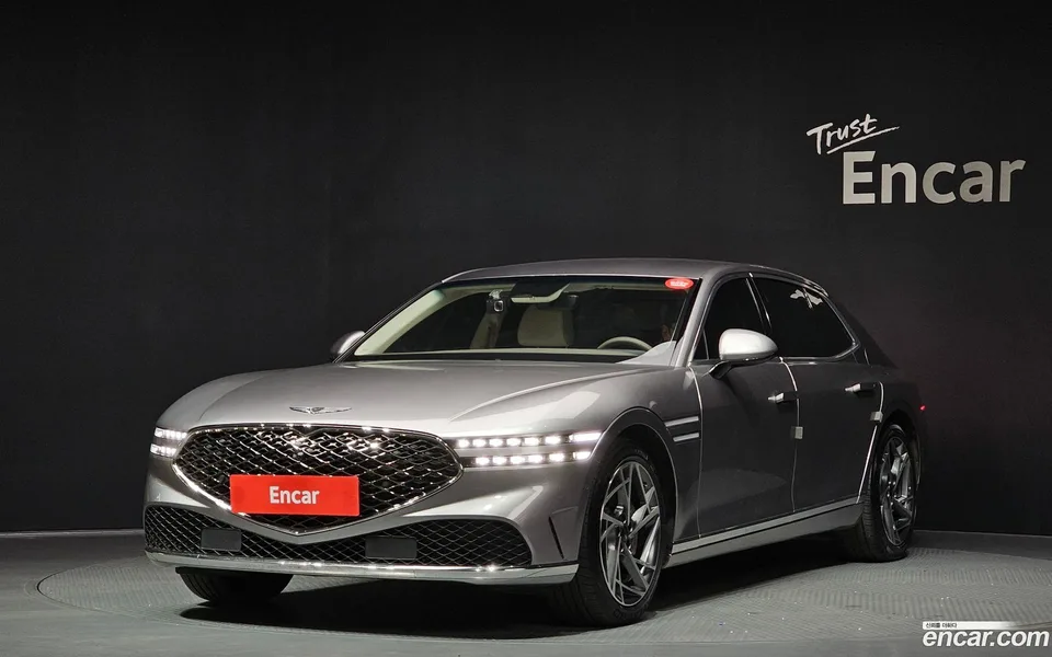 Genesis G90 3.5 2WD 2024 — фото 1, купить с доставкой в Москву