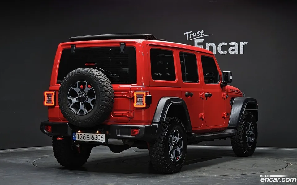 Jeep Wrangler 2.0 4 2022 — миниатюра 2