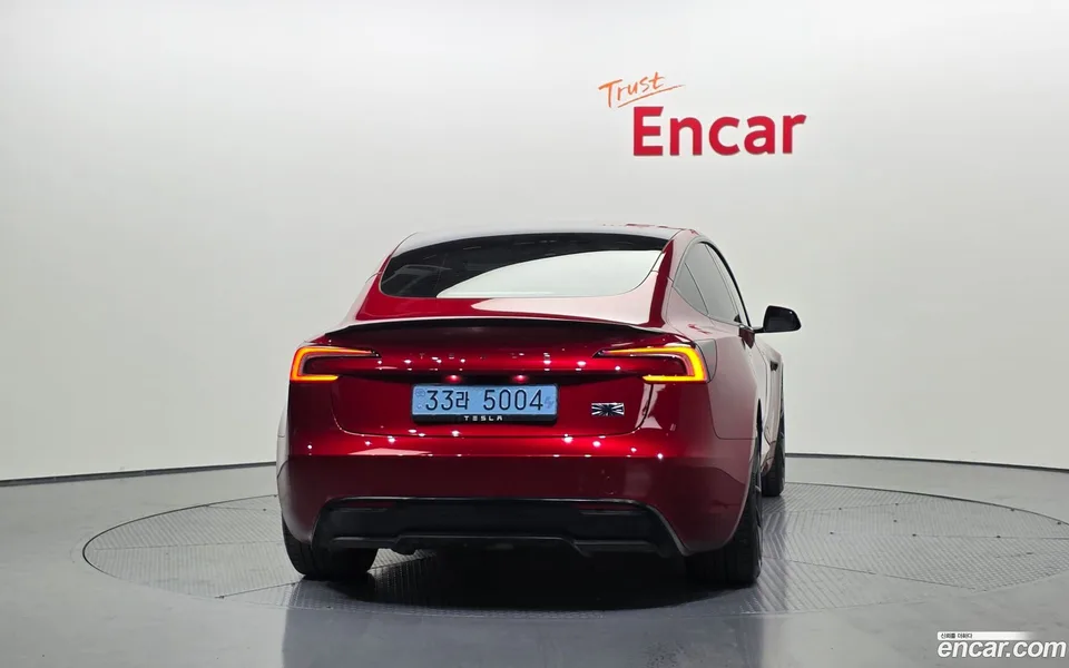 Tesla Model 3 AWD 2025 — миниатюра 4