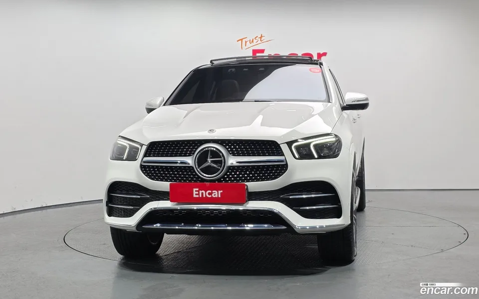Mercedes-Benz GLE-Class GLE400d 4MATIC 2022 — миниатюра 3