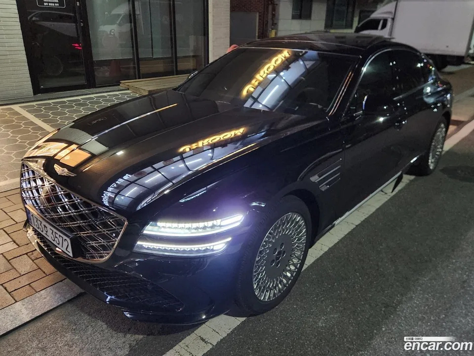 Genesis G80 2.5 2WD 2025 — миниатюра 3