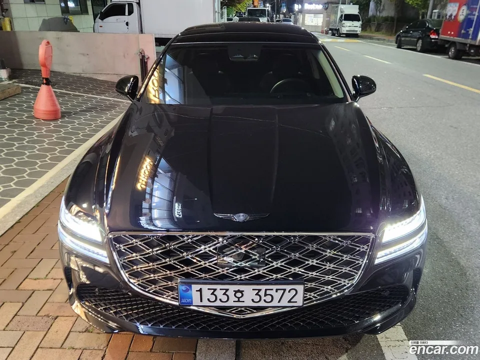 Genesis G80 2.5 2WD 2025 — фото 1, купить с доставкой в Москву