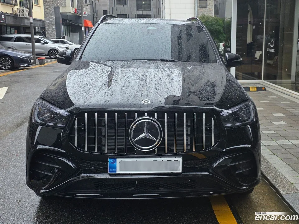 Mercedes-Benz GLE-Class GLE450 4MATIC AMG Line 2025 — фото 1, купить с доставкой в Москву