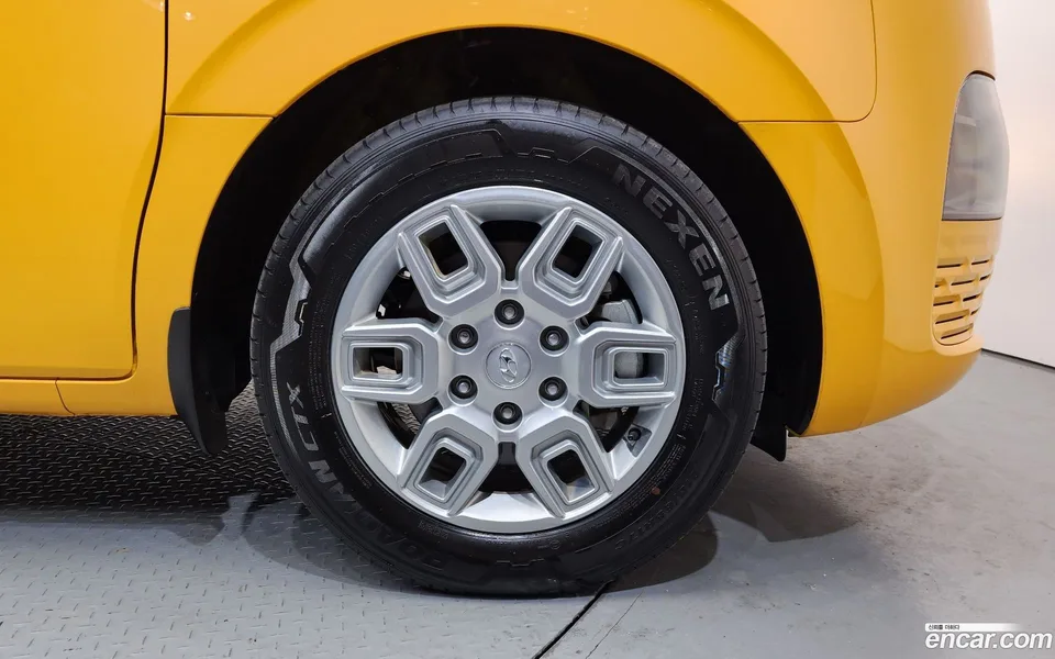 Hyundai Staria L3.5 11 2023 — миниатюра 5