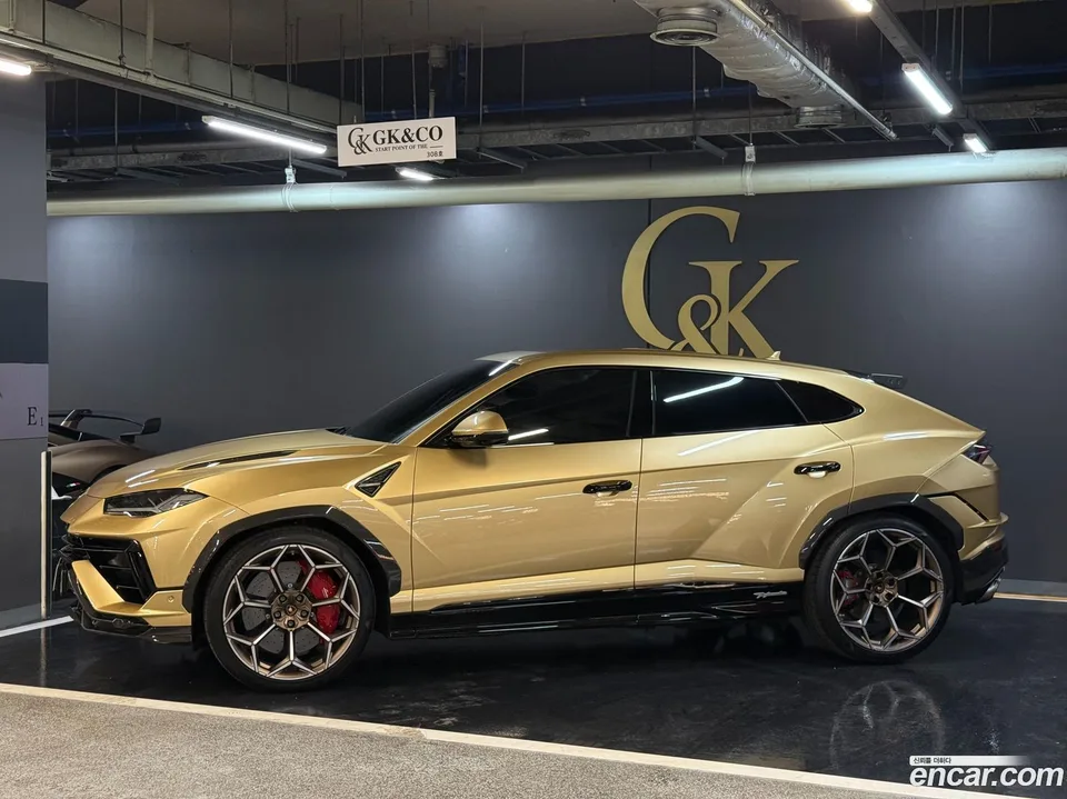 Lamborghini Urus 4.0 V8 2023 — миниатюра 3