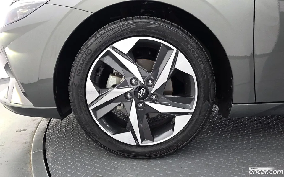 Hyundai Avante 1.6 2023 — миниатюра 5