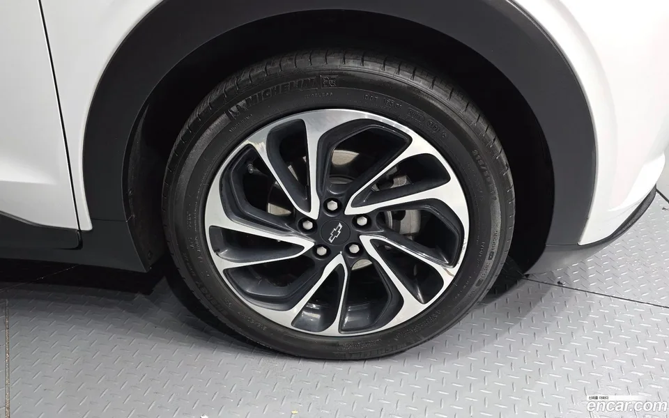 Chevrolet Bolt EUV 2023 — миниатюра 5