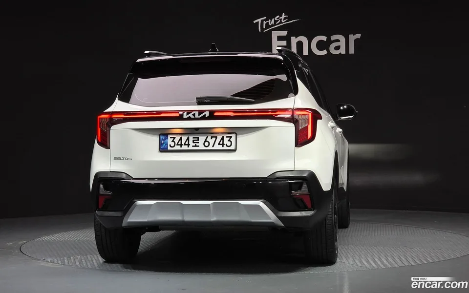 Kia Seltos 1.6 2WD 2023 — миниатюра 4
