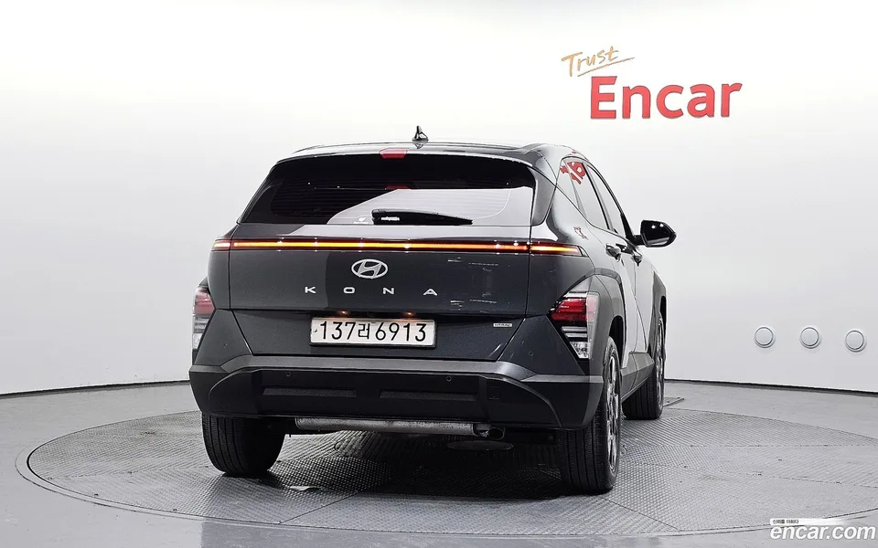 Hyundai Kona 1.6 4WD 2023 — миниатюра 4