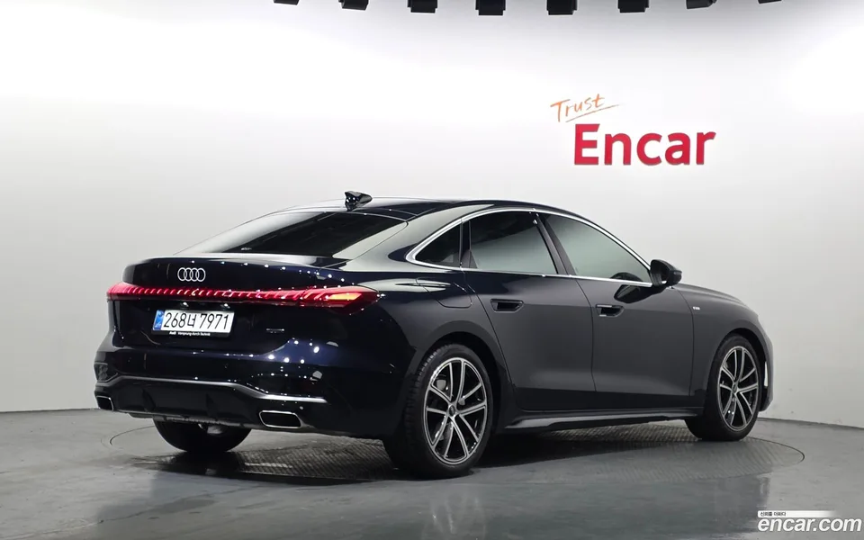 Audi A5 40 TFSI S Line 2025 — миниатюра 2
