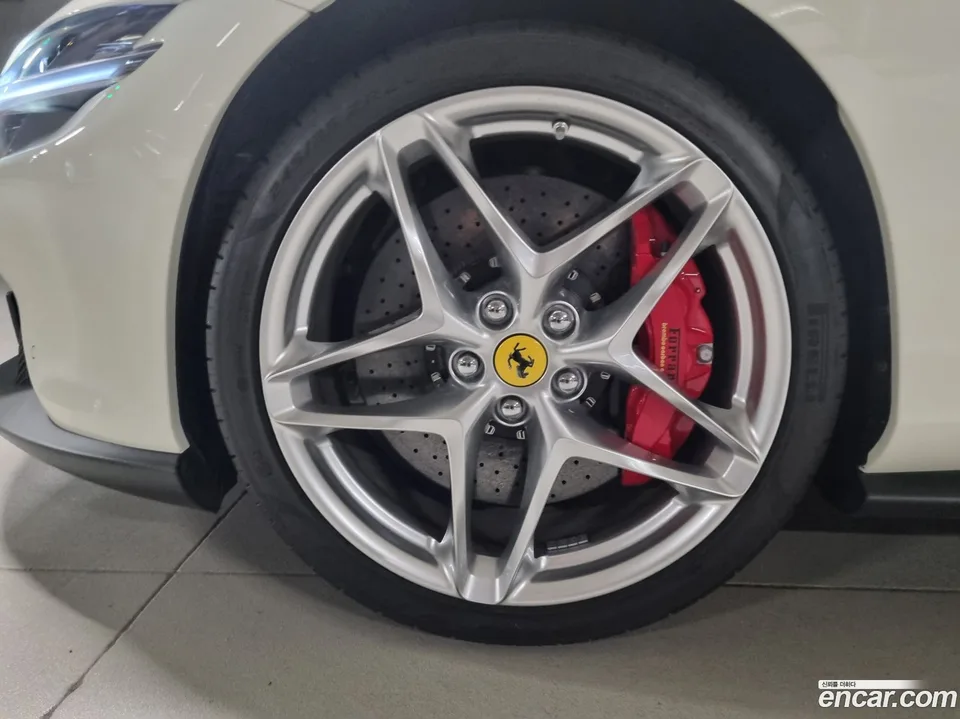 Ferrari Roma 3.9 2024 — миниатюра 5
