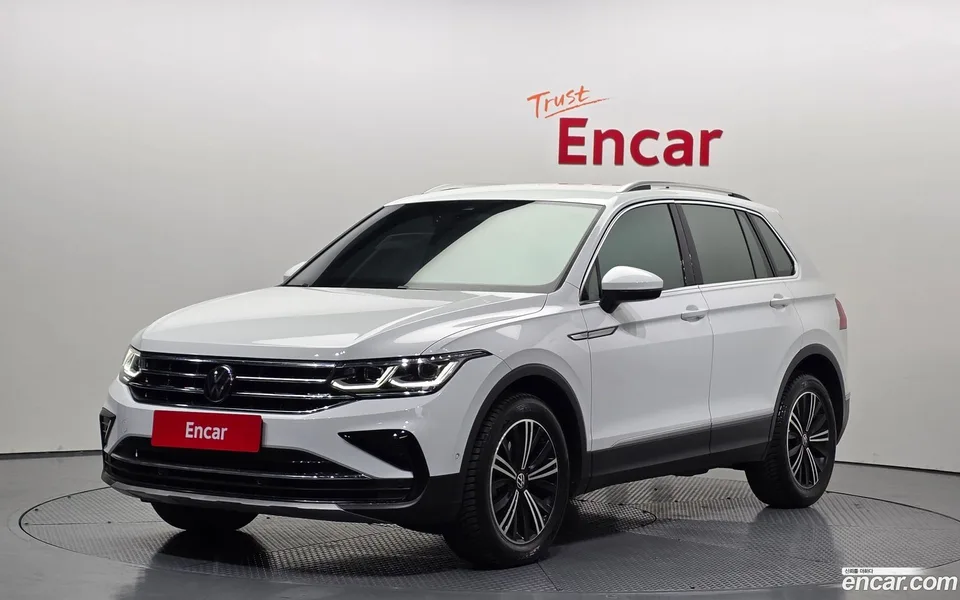 Volkswagen Tiguan 2.0 TDI 2024 — фото 1, купить с доставкой в Москву
