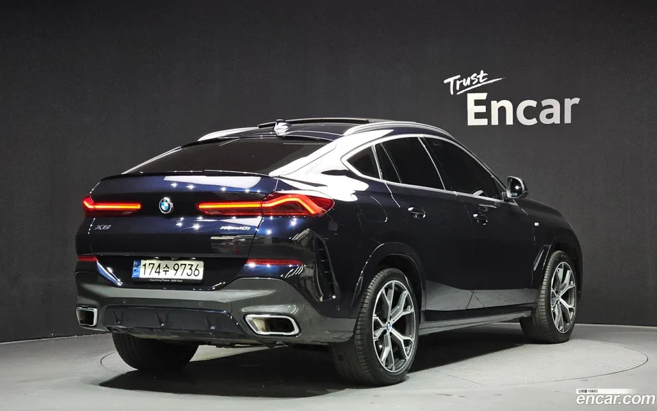 BMW X6 xDrive40i M 2022 — миниатюра 2