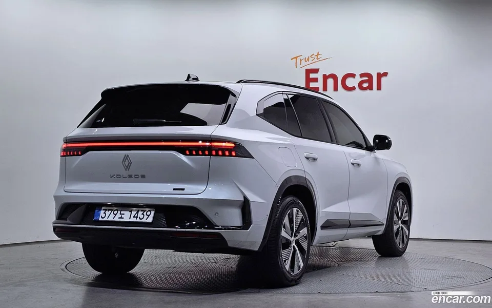 Renault Samsung Grand Koleos 1.5 E-TECH 2WD 2025 — миниатюра 2