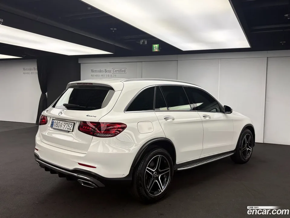 Mercedes-Benz GLC-Class GLC300 4MATIC 2022 — миниатюра 3