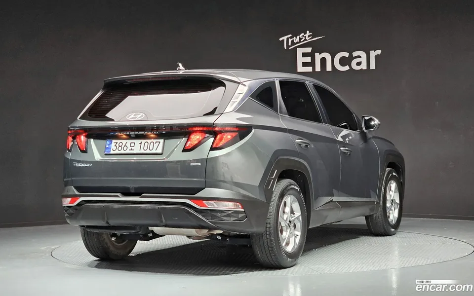 Hyundai Tucson 2.0 4WD 2023 — миниатюра 2