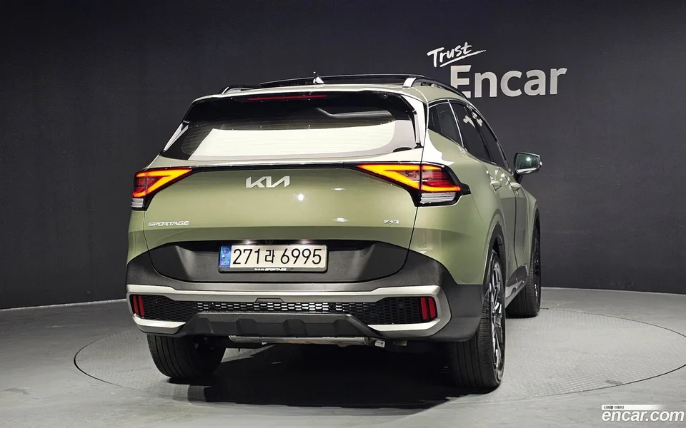 Kia Sportage 1.6 2WD 2022 — миниатюра 4