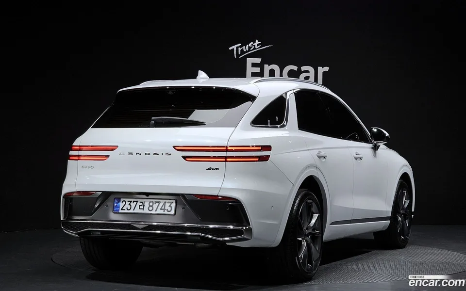 Genesis GV70 2.5T AWD 2025 — миниатюра 2